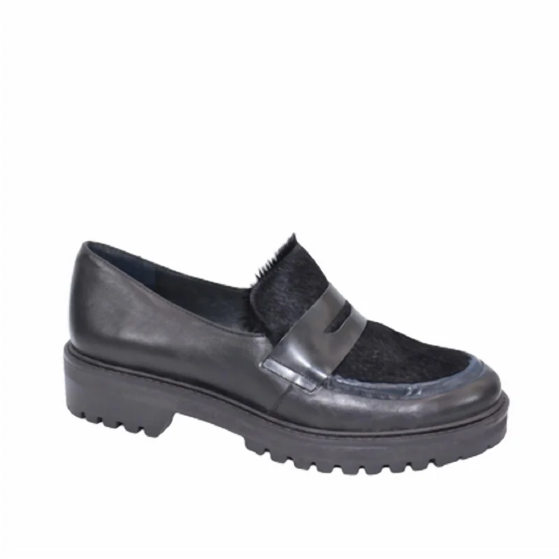 Women's Captiva Loafer In Black/pony