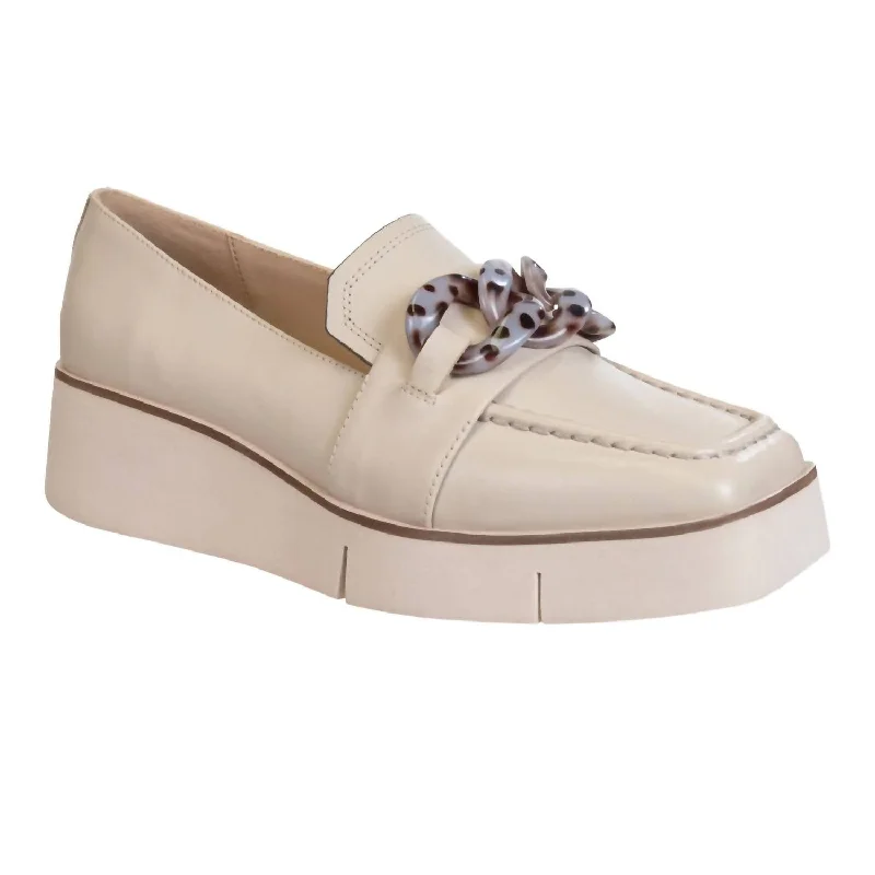 Women's Privy Loafer In Chamois