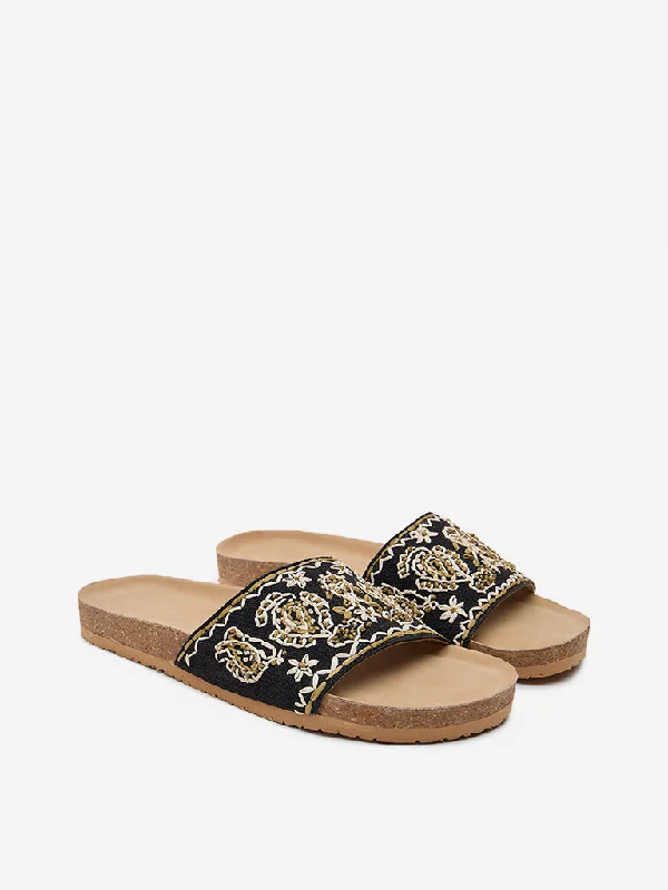 LUNA BLU Black Embroidered Slip-On Sandals