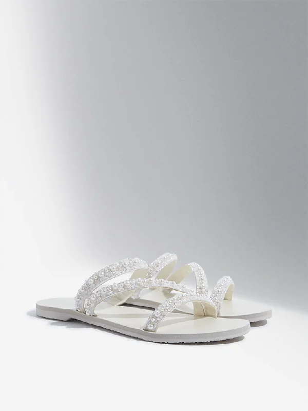 LUNA BLU Ivory Pearlescent Multi-Strap Slides